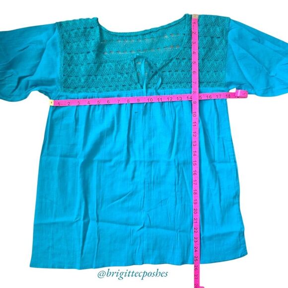 HANDMADE Traditional Laced Mexican Blouse - Picture 9 of 12